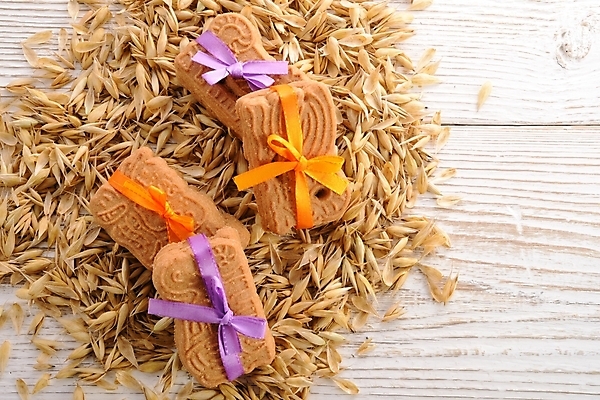 포토 JPG 해외이미지 전통 문화 커피 음식 백그라운드 크리스마스 휴가 디저트 독일 사람없음 빨간색 크래커 쿠키 케이크 계란 식사 빵집 흰색 차 달콤 설탕 굽기 먹기 네덜란드 준비 벨기에 아몬드 향 생강 암스테르담 브라우니 시나몬 페스츄리 해외202004 해외포토 기념일 유럽 음료 빵 컬러 채소 모션 상점 알 견과류 맛 구이 서유럽 파일형식 이미지허브