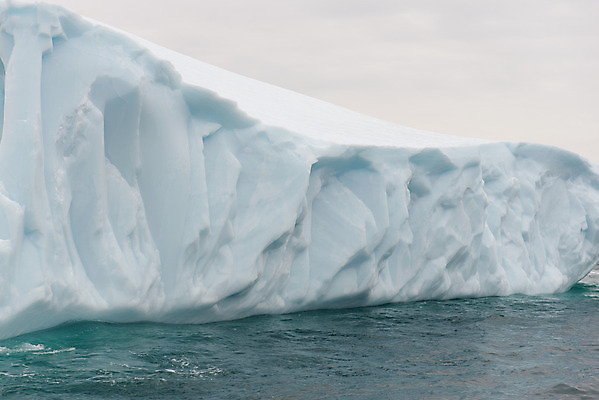 포토 JPG 해외이미지 1 감정 바다 자연 따뜻함 풍경 사람없음 물 파란색 햇빛 얼음 추위 흰색 닫기 북극 묘사 싱글 긍정 빙산 내추럴 그린란드 해외202004 해외포토 자연요소 컬러 섬 컨셉 모션 덴마크 태양 극지방 생태계 파일형식 이미지허브