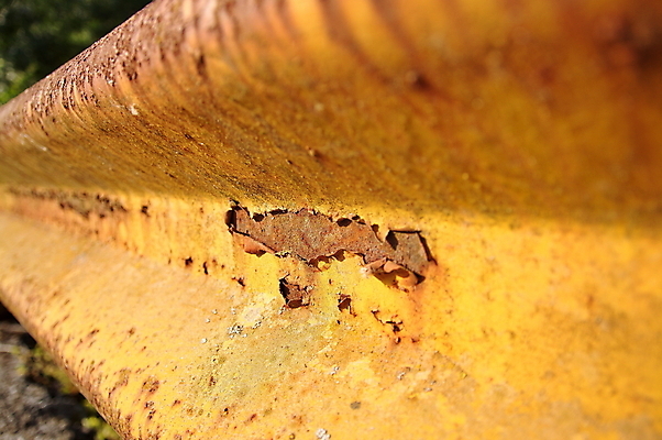 포토 JPG 해외이미지 디자인 산업 선 패턴 난간 경비 안전 사람없음 울타리 갈색 노란색 금속 힘 균열 닫기 보호 위험 철 묘사 부식 질감 보안 심플 날카로움 그만 옛날 철강 평야 해외202004 해외포토 컬러 컨셉 무늬 모션 자연 재질 담장 파일형식 이미지허브