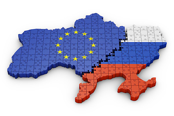 포토 JPG 해외이미지 유럽 백그라운드 컨셉 일러스트 부분 사람없음 파란색 노란색 3D 흰색 깃발 퍼즐 충돌 사인 군용 전쟁 러시아 애국심 우크라이나 유럽연합 전국 정치 항의 해외202004 해외포토 나라 컬러 군대 디지털합성 파일형식 이미지허브