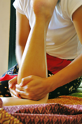 포토 JPG 해외이미지 직업 전통 라이프스타일 손 여자 태국 호텔 휴식 건강 사람없음 치료 건강관리 상점 스파 활발 침대 마사지 고급 명상 서비스 피부관리 부드러움 아로마테라피 테라피 내추럴 돌봄 양발 해외202004 해외포토 아시아 가구 컨셉 의학 모션 숙소 관리 사람 생활 신체부위 뷰티 감각 파일형식 이미지허브