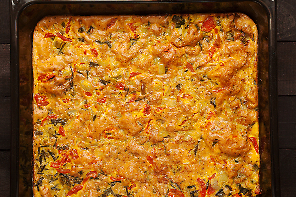 포토 JPG 해외이미지 접시 음식 토마토 채소 치즈 건강 사람없음 빨간색 초록색 계란 식사 저녁식사 버섯 흰색 아침식사 브런치 후추 오믈렛 점심식사 스크램블 해외202004 해외포토 식기 컬러 유제품 알 계란요리 향신료 파일형식 이미지허브