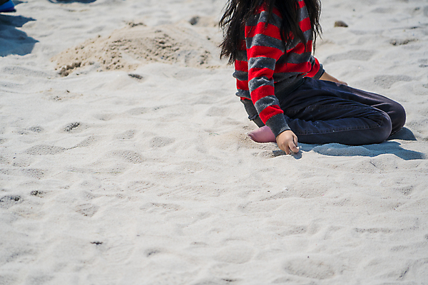 포토 JPG 해외이미지 백인 공원 행복 어린이 모래 백그라운드 장난 학교 자연 놀이 안전 사람 앉기 소년 사람없음 야외 빨간색 여름 파란색 청춘 컬러풀 운동 우주 맑음 기쁨 게임 흰색 아기 놀이터 걸음마 고립 땅바닥 해외202004 해외포토 서양인 계절 공공시설 교육 남자 감정 컬러 컨셉 모션 날씨 바닥 건강 생태계 파일형식 이미지허브