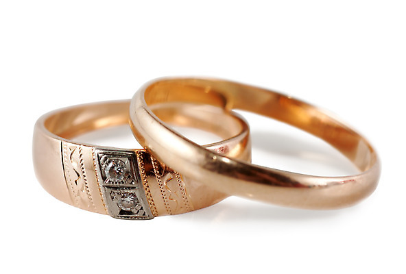 포토 JPG 해외이미지 커플 기념일 행복 종교 결혼 백그라운드 2 신혼부부 함께함 사랑 사람없음 믿음 금속 흰색 축하 반지 쌍 영혼 황금 보석 심볼 다이아몬드 약혼 고립 통일 해외202004 해외포토 부부 감정 컬러 컨셉 장신구 관계 재질 이벤트 광석 약속 신혼 파일형식 이미지허브