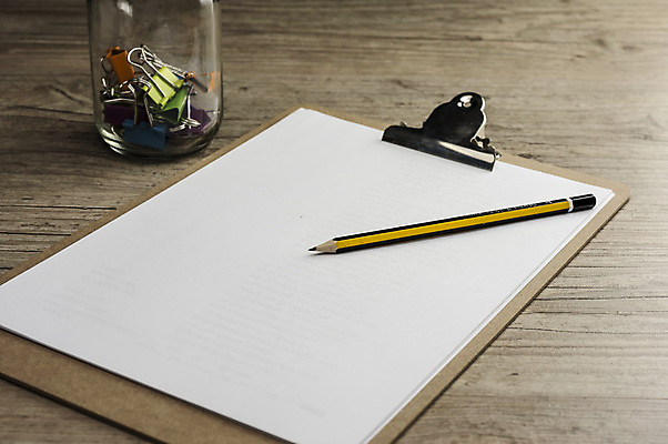 포토 JPG 해외이미지 학생 디자인 교육 종이 백그라운드 잎 비즈니스 텍스트 교실 학교 성공 추상 설계 문구용품 프레임 사람없음 책 스터디 사무실 쪽지 봄 공백 시험 수확 흰색 업무 편지 보고서 질감 문서 복고 클립 페이지 시트 패드 그런지 서류판 목차 해외202004 해외포토 식물 계절 컬러 컨셉 무늬 농업 학습 사무용품 작업 오브젝트 파일형식 이미지허브