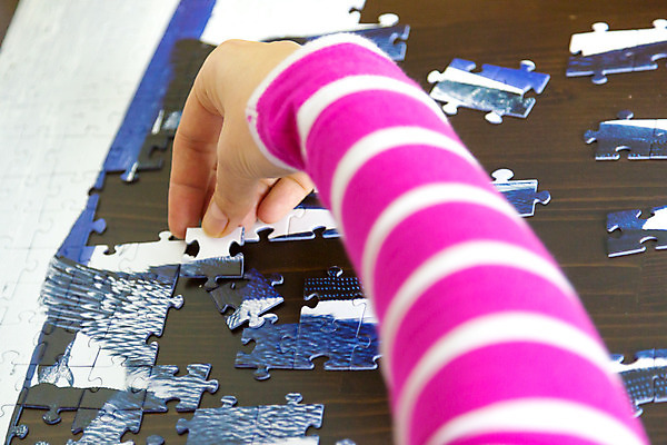 포토 JPG 해외이미지 모양 아이콘 조각 백그라운드 컨셉 일러스트 비즈니스 부분 놀이 성공 추상 아이디어 함께함 관리 경기 사람없음 목재 빛 도전 게임 업무 퍼즐 끝 계획 연결 접속 심볼 검색 문제 문제풀이 해결 엘리먼트 트러블 해외202004 해외포토 나무 스포츠 무늬 재료 작업 파일형식 이미지허브