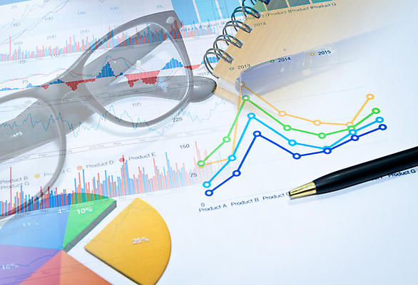 포토 JPG 해외이미지 종이 백그라운드 컨셉 비즈니스 그래프 직장 사람없음 금융 사무실 펜 자료 성장 흰색 업무 시장 계획 오브젝트 보고서 문서 투자 회계 해외202004 해외포토 컬러 회사 경제 필기구 작업 파일형식 이미지허브