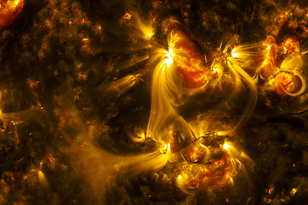 포토 JPG 해외이미지 교육 별 과학 백그라운드 오렌지 벽지 불 불꽃 사람없음 그래픽 빨간색 여름 빛 글로벌 햇빛 태양 3D 우주 힘 행성 에너지 점 뜨거움 원형 폭발 코스모스 그림 은하계 점성술 시스템 공상 천문학 수소 여의주 파멸 해외202004 해외포토 자연요소 도형 계절 꽃 컬러 컨셉 과일 원소 디지털합성 파일형식 소멸 이미지허브