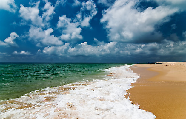 포토 JPG 해외이미지 구름 모래 파도 바다 섬 여행 자연 하늘 휴가 휴식 해변 사람없음 야외 가로 물 여름 파란색 태양 침묵 가장자리 고독 떨어짐 편지 장면 내추럴 파라다이스 수평선 해외202004 해외포토 자연요소 계절 감정 컬러 컨셉 소리 둘레 생태계 파일형식 이미지허브