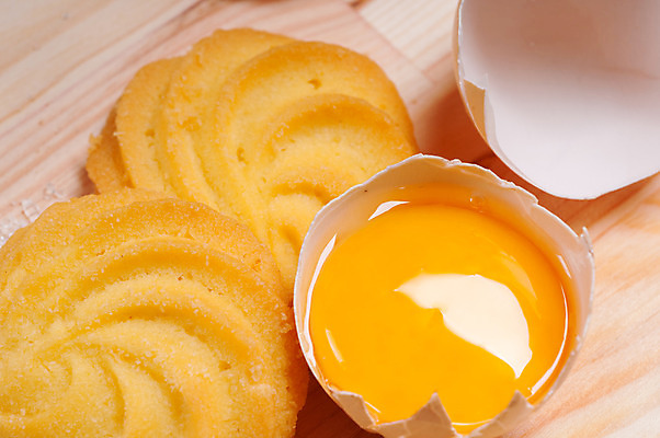 포토 JPG 해외이미지 사람없음 쿠키 계란 준비 제빵 나무배경 해외202004 해외포토 백그라운드 디저트 제과제빵 알 파일형식 이미지허브