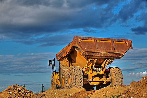 포토 JPG 해외이미지 산업 모래 자동차 사람없음 노란색 기계 흙 업무 큼 치수 짐차 무거움 땅바닥 석탄 채석 해외202004 해외포토 육상교통 컬러 바닥 작업 무게 크기 파일형식 이미지허브