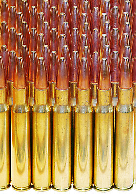 포토 JPG 해외이미지 무기 백그라운드 불 안내 사람없음 금속 총 화물 껍질 흰색 죽음 발사 전쟁 총알 살인 고립 해외202004 해외포토 자연요소 컬러 재질 운송업 범죄 파일형식 이미지허브