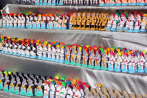 포토 JPG 해외이미지 사람없음 컬러풀 장난감 세일 상점 점토 솜씨 해외202004 해외포토 컬러 파일형식 이미지허브