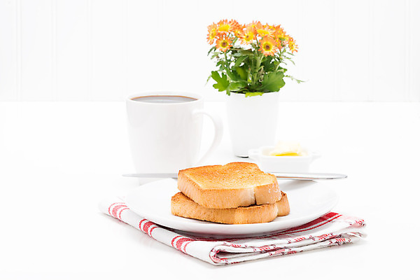 포토 JPG 해외이미지 접시 꽃 커피 음식 빵 부분 사람없음 컵 갈색 식사 흰색 맛 아침식사 서빙 토스트 버터 카피스페이스 해외202004 해외포토 식물 식기 음료 컬러 컨셉 공백 파일형식 이미지허브