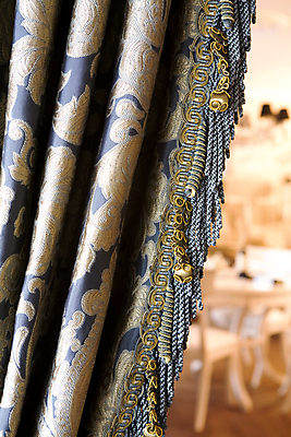 포토 JPG 해외이미지 디자인 주택 사람없음 내부 장식 어둠 직물 커튼 황금 고급 우아함 극장 연극 앞머리 엘리먼트 스타일 벨벳 해외202004 해외포토 헤어스타일 컨셉 문화예술 건물 실크 파일형식 이미지허브