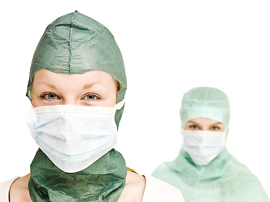 포토 JPG 해외이미지 여자 청소년 가면 마스크 사람 두명 초록색 건강관리 간호사 의사 흰색 전문직 씻기 흰배경 고립 해외202004 해외포토 직업 컬러 백그라운드 건강 관리 청결 의료진 파일형식 이미지허브