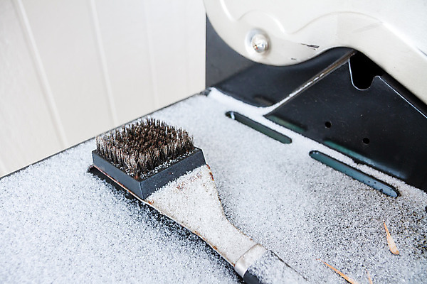 포토 JPG 해외이미지 계절 음식 겨울 날씨 풍경 사람없음 야외 환경 냉동 얼음 추위 흰색 그릴 씻기 시원함 바비큐 12월 9월 북극 먹기 장면 온도 지구온난화 1월 기후변화 넘어짐 해외202004 해외포토 자연요소 컬러 모션 주방용품 청결 날짜 변화 극지방 파일형식 이미지허브