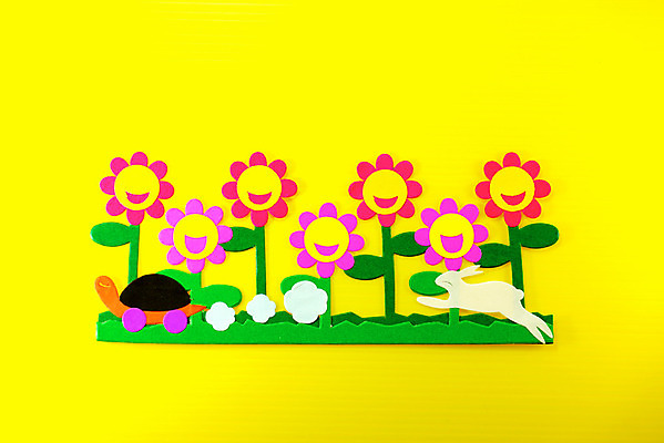 포토 JPG 해외이미지 꽃 종이 조류 사람없음 장식 태양 흰색 거북이 심볼 수공예 핸드메이드 해외202004 해외포토 자연요소 식물 동물 컬러 파충류 공예 파일형식 이미지허브