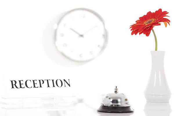 포토 JPG 해외이미지 손 옷 백그라운드 컨셉 호텔 서브 정장 사람없음 가로 금속 검은색 소리 종 흰색 공구 반지 원형 은색 도착 고객 책상 오브젝트 서비스 신호 공포 언론 부름 접수 철강 해외202004 해외포토 도형 컬러 가구 장신구 모션 재질 숙소 신체부위 도구 파일형식 이미지허브