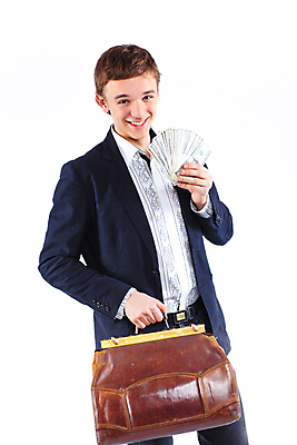 포토 JPG 해외이미지 백인 손 남자 행복 백그라운드 컨셉 셔츠 지폐 돈 비즈니스 성공 한명 미소 사람 성인 금융 경제 세일 달러 검은색 미국 저축 흰색 잡기 비즈니스맨 재산 구매 주기 투자 상업 결제 계산서 빚 고립 제의 해외202004 해외포토 서양인 1 감정 컬러 상의 북아메리카 모션 표정 신체부위 쇼핑 직장인 파일형식 이미지허브