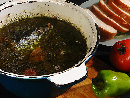 포토 JPG 해외이미지 전통 그릇 접시 음식 빵 토마토 채소 감자 어류 사람없음 저녁식사 활 양배추 귀 서빙 후추 정물화 해외202004 해외포토 식기 신체부위 식사 수중동물 향신료 그림 파일형식 이미지허브