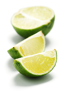 포토 JPG 해외이미지 음식 조각 과일 재료 귤 건강 사람없음 초록색 주스 흰색 신선 먹기 라임 고립 해외202004 해외포토 음료 컬러 모션 파일형식 이미지허브