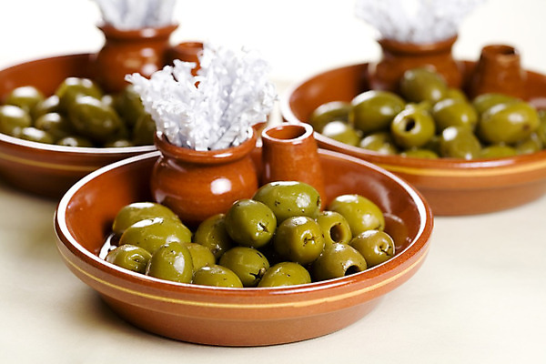 포토 JPG 해외이미지 음식 다이어트 사람없음 지성 막대기 사발 작음 올리브 해외202004 해외포토 열매 건강 사기그릇 크기 파일형식 이미지허브