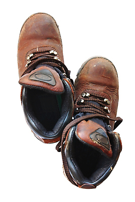 포토 JPG 해외이미지 신발 부츠 안전 사람없음 세로 갈색 걷기 사진촬영 산책 하이킹 쌍 가죽 진흙 해외202004 해외포토 컬러 모션 레저 휴식 촬영 파일형식 이미지허브