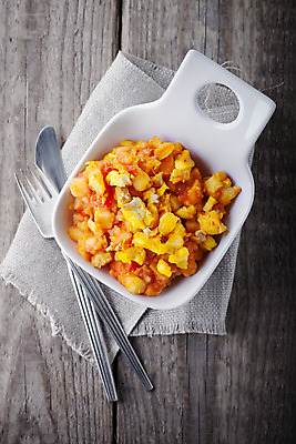 포토 JPG 해외이미지 접시 음식 채소 호박 감자 어류 요리 사람없음 컬러풀 식사 저녁식사 당근 신선 고명 레몬 해산물 건강식 점심식사 사프란 채식주의자 해외202004 해외포토 식기 컬러 과일 뿌리채소 수중동물 향신료 채식 파일형식 이미지허브