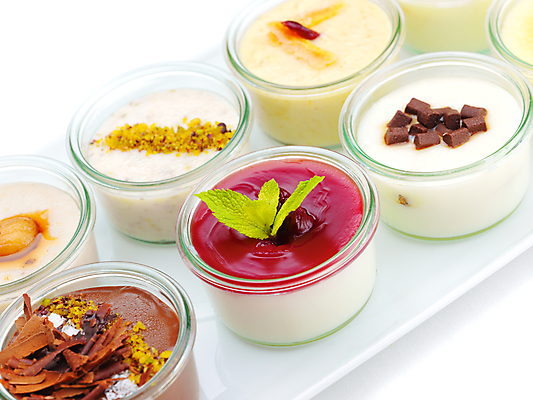 포토 JPG 해외이미지 쟁반 실내 종류 사람없음 여러개 다양 흰배경 푸딩 해외202004 해외포토 다수 백그라운드 디저트 내부 흰색 파일형식 이미지허브