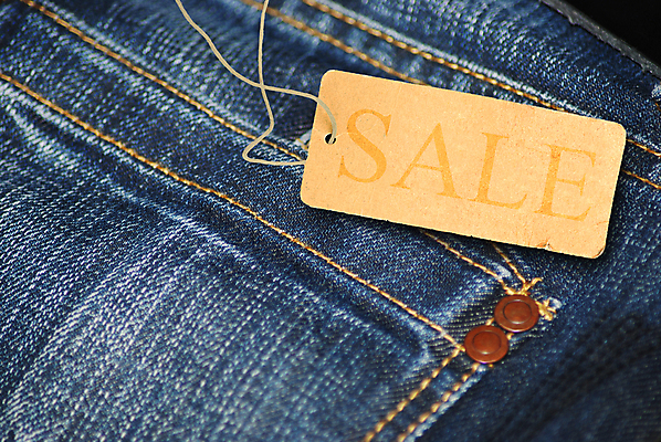 포토 JPG 해외이미지 모양 옷 종이 밧줄 줄 바지 매달리기 사람없음 단어 쇼핑 갈색 유행 꼬리표 라벨 판매 세일 상점 쪽지 수확 청바지 콘센트 구매 가격 쇼핑몰 사인 싱글 배지 공지사항 소매 고립 매각 재고정리 줄이기 해외202004 해외포토 문자 컬러 농업 모션 하의 프레임 파일형식 이미지허브