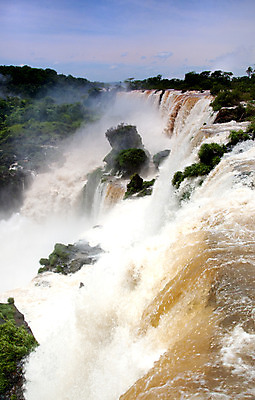 포토 JPG 해외이미지 여행 휴식 사람없음 야외 물 관광지 세계 봄 폭포 흐름 안개 가을 개울 열대우림 순수 상쾌 아르헨티나 해외202004 해외포토 자연요소 계절 감정 컨셉 자연 날씨 강 남아메리카 숲 파일형식 이미지허브