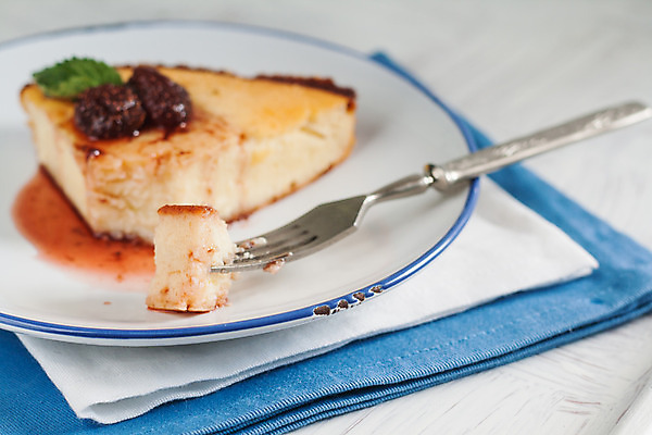 포토 JPG 해외이미지 그릇 접시 열매 음식 조각 잎 다이어트 과일 부분 탁자 딸기 아침 디저트 치즈 건강 요리 사람 사람없음 목재 빨간색 케이크 저녁식사 빵집 우유 시골 아기 달콤 아침식사 잼 굽기 먹기 민트 상쾌 시골집 산딸기 서빙 점심식사 마멀레이드 캐서롤 페스츄리 핸드메이드 해외202004 해외포토 주간 나무 식물 식기 감정 빵 컬러 가구 재료 모션 유제품 주택 상점 식사 용기_그릇 소스_음식 맛 구이 허브 파일형식 이미지허브