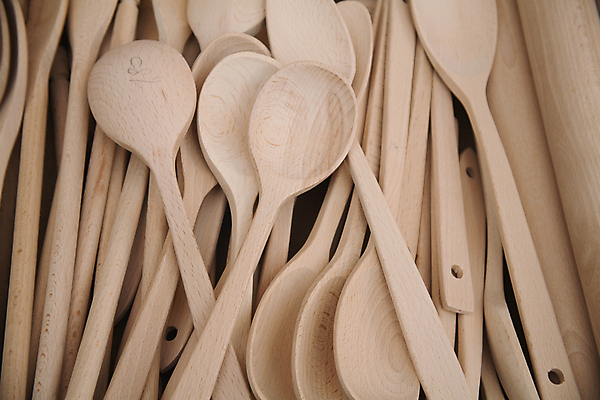 포토 JPG 해외이미지 전통 접시 백그라운드 가정 주방용품 서브 요리 사람없음 목재 갈색 주방 숟가락 장비 기구 공구 시장 먹기 오브젝트 국자 수공예 해외202004 해외포토 나무 식기 컬러 생활용품 재료 모션 수저 도구 공예 파일형식 이미지허브