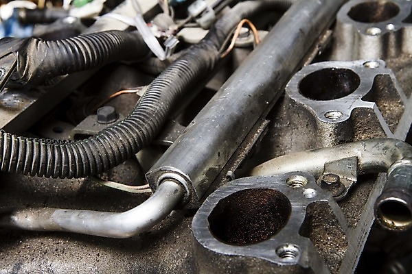 포토 JPG 해외이미지 산업 교통시설 자동차 거리 안전 사람없음 금속 기계 봄 손상 장비 운전 과학기술 도구 수리 제조 서비스 먼지 무거움 엔진 정비공 공학 유지 깨짐 자동 철강 프로젝트 하드웨어 해외202004 해외포토 계절 교육 육상교통 교통 컨셉 모션 재질 기술 컴퓨터 기술자 무게 시설 파일형식 이미지허브