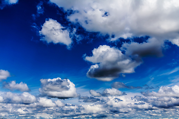 포토 JPG 해외이미지 구름 캐나다 자연 하늘 바람 사람없음 여름 파란색 햇빛 맑음 어둠 놀람 흰색 해외202004 해외포토 자연요소 계절 감정 컬러 북아메리카 날씨 표정 태양 생태계 파일형식 이미지허브