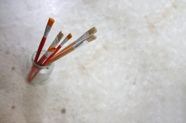 포토 JPG 해외이미지 직업 디자인 교육 백그라운드 컨셉 유리 수업 수채화 창조 미술 취미 사람없음 목재 초록색 파란색 세트 컬러풀 페인트 장비 수확 흰색 도구 공구 시골 붓 항아리 그리기 그룹 팔레트 오브젝트 그림 질감 예술가 캔버스 페인트붓 화가 중고 아크릴 해외202004 해외포토 나무 컬러 농업 재료 모션 재질 문화예술 도자기 파일형식 이미지허브