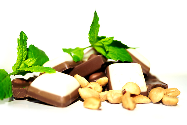 포토 JPG 해외이미지 식물 라이프스타일 음식 잎 재료 자연 디저트 건강 사탕 사람없음 초록색 빛 약 갈색 노란색 쌓기 초콜릿 어둠 주스 흰색 달콤 맛 유혹 약국 레몬 민트 허브 아로마 땅콩 코코아 카카오 해외202004 해외포토 음료 컬러 컨셉 과일 의학 모션 생활 견과류 생태계 파일형식 이미지허브