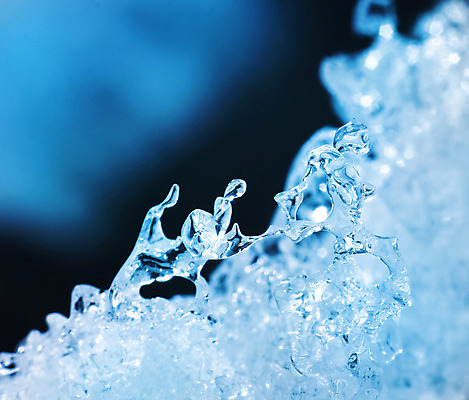 포토 JPG 해외이미지 백그라운드 겨울 패턴 자연 사람없음 물 파란색 반사 얼음 젖음 추위 흰색 신선 투명 떨어짐 시원함 크리스탈 질감 서리 결정체 해외202004 해외포토 자연요소 계절 컬러 컨셉 무늬 광석 생태계 파일형식 이미지허브