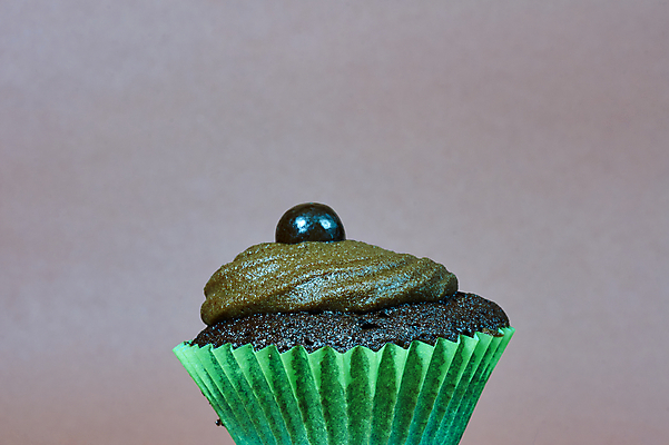 포토 JPG 해외이미지 전통 음식 디저트 건강 사람없음 장식 케이크 초콜릿 달콤 굽기 크림 머핀 폴란드 곰팡이 프로스팅 해외202004 해외포토 유럽 빵 맛 구이 제빵 파일형식 이미지허브