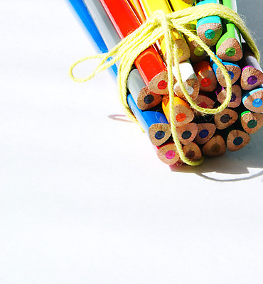 포토 JPG 해외이미지 백그라운드 무지개 창조 사람없음 연필 쪽지 페인트 신용카드 그리기 메시지 신학기 그림 크레파스 엽서 고립 해외202004 해외포토 자연요소 모션 학용품 금융 필기구 편지 파일형식 이미지허브