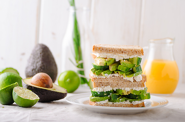 포토 JPG 해외이미지 음식 빵 조각 백그라운드 토마토 채소 탁자 오이 치즈 샌드위치 건강 육류 사람없음 목재 빨간색 초록색 새싹 식사 저녁식사 치킨 주스 샐러드 햄버거 시골 신선 맛 아침식사 정상 상추 속도 클럽 유기농 햄 토스트 아보카도 점심식사 바이오 채식주의자 방식 해외202004 해외포토 나무 식물 웰빙 음료 컬러 가구 컨셉 과일 식재료 재료 유제품 패스트푸드 채식 닭고기요리 파일형식 이미지허브