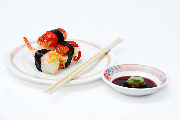 포토 JPG 해외이미지 전통 라이프스타일 접시 아시아 음식 바다 백그라운드 잎 다이어트 밥 건강 어류 동양인 사람없음 빨간색 초록색 상자 약 식당 일본 검은색 식사 저녁식사 초밥 흰색 축하 신선 바 해조류 참치 먹기 해산물 날것 롤 연어 점심식사 고립 해외202004 해외포토 식물 식기 나라 컬러 컨셉 의학 모션 인종 생활 상점 수중동물 해양식물 일본음식 파일형식 이미지허브