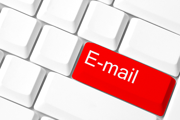 포토 JPG 해외이미지 백그라운드 컨셉 인터넷 추상 사람없음 빨간색 컴퓨터 장비 흰색 키보드 이메일 플랫 연결 전자 스타일 해외202004 해외포토 컬러 무늬 전자제품 파일형식 이미지허브