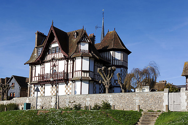 포토 JPG 해외이미지 유럽 건축양식 주택 풍경 사람없음 건물 마을 맑음 프랑스 도시 역사 옛날 해외202004 해외포토 건축물 건축 나라 날씨 파일형식 이미지허브