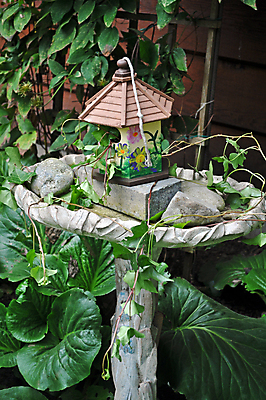 포토 JPG 해외이미지 식물 잎 꽃무늬 자연 사람없음 초록색 정원 봄 둥지 원예 새장 아이비 서식지 해외202004 해외포토 계절 꽃 컬러 무늬 취미 생태계 케이지 파일형식 이미지허브