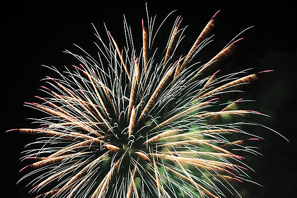 포토 JPG 해외이미지 불 폭죽 이벤트 사람없음 초록색 빛 컬러풀 파티 일본 검은색 축제 어둠 로켓 야간 저녁 파열 8월 해외202004 해외포토 자연요소 아시아 컬러 날짜 파일형식 이미지허브