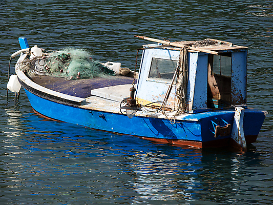 포토 JPG 해외이미지 산업 밧줄 바다 여행 패턴 오렌지 낚시 항해 사람없음 야외 목재 가로 빨간색 물 파란색 항구 장비 흰색 등불 잡기 그물 보트 얽힘 지중해 노 준비 질감 상업 매듭 가스 노끈 기어 망사 흙더미 부표 옛날 해외202004 해외포토 자연요소 나무 줄 컬러 무늬 배_교통 과일 재료 교통시설 모션 레저 조명 흙 직물 선박 파일형식 더미 이미지허브