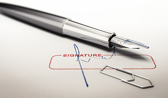 포토 JPG 해외이미지 종이 비즈니스 잉크 사람없음 빨간색 파란색 펜 만년필 기록 계약 사인 문서 신분 결재 서명 블러 승인 해외202004 해외포토 컬러 필기구 파일형식 이미지허브