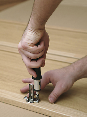 포토 JPG 해외이미지 1 가구 가사 가정 노동자 새로움 바닥 실내 관리 사람 사람없음 목재 세로 장비 업무 작업 널 만들기 DIY 국회 조립 설치 조작 해외202004 해외포토 나무 직업 생활용품 컨셉 재료 모션 취미 내부 파일형식 이미지허브